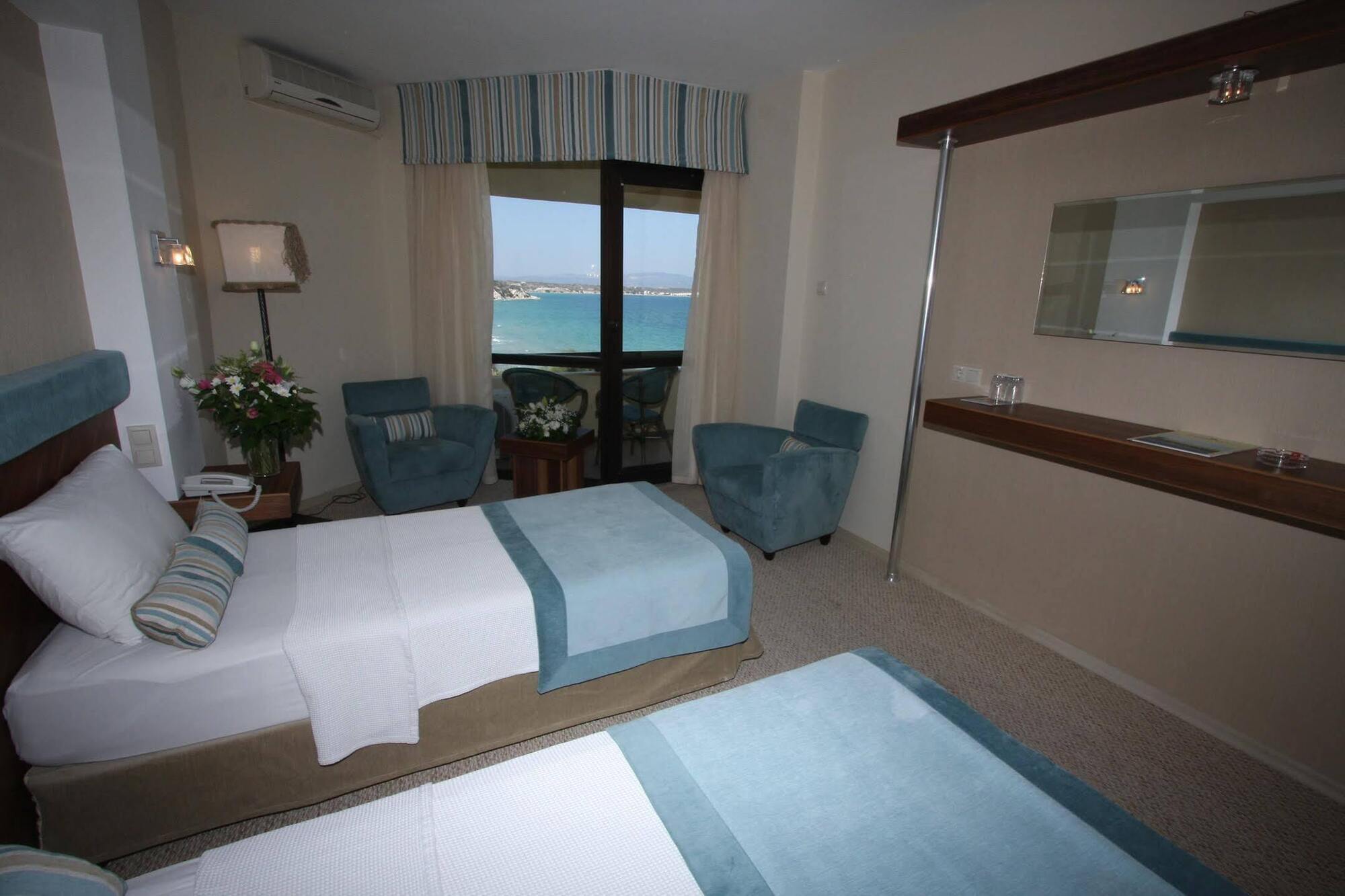 Babaylon Hotel Çeşme Szoba fotó